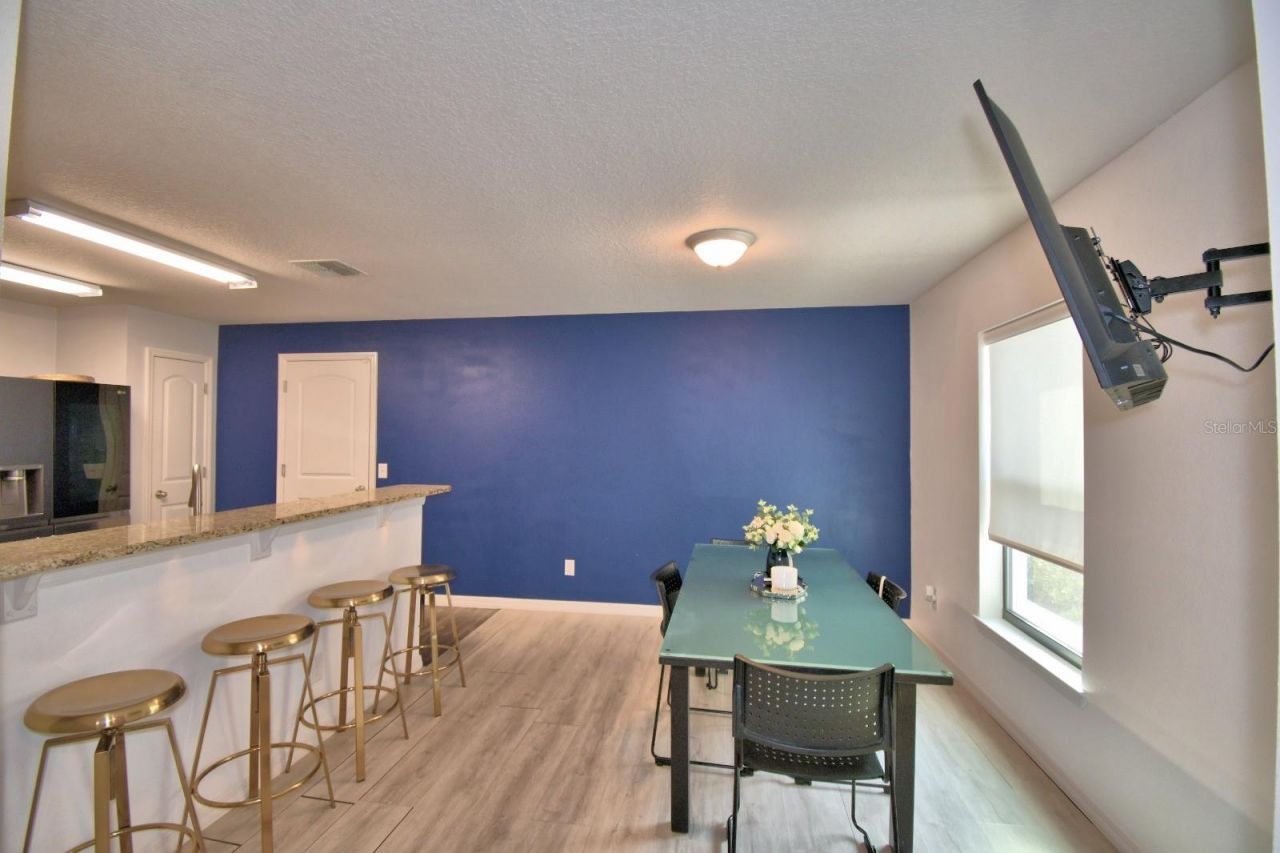 6286 Manitoba Drive , Lakeland, FL 33805 Photo