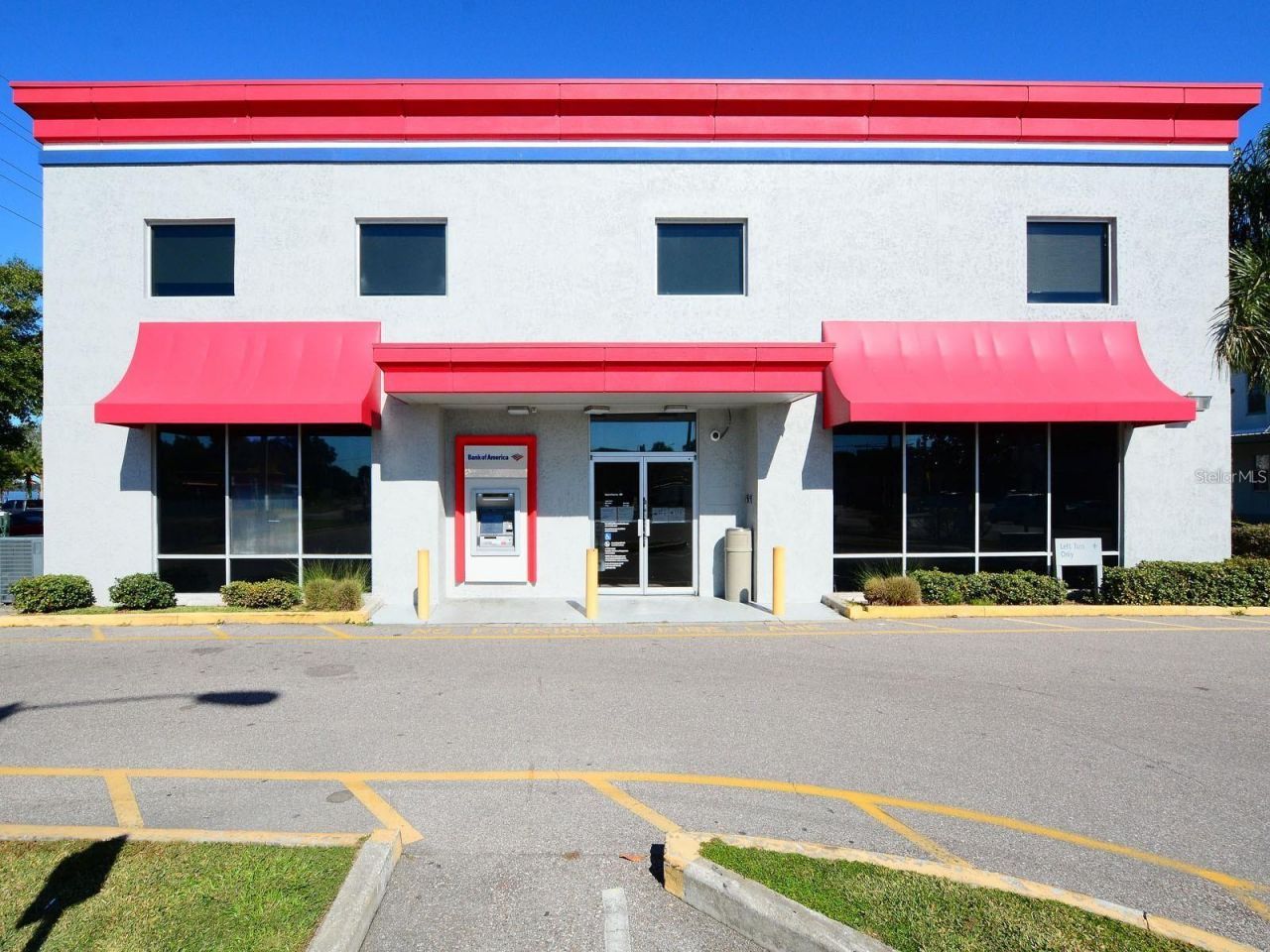 100 N Bay Street, Eustis, FL 32726 Photo