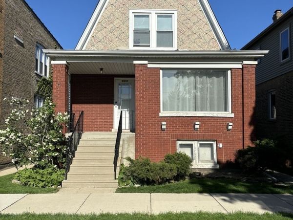 5537 N Luna Avenue , Unit 1, Chicago, IL 60630