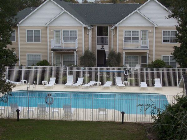 1501 N Partin Drive, Unit APT 228, Niceville, FL 32578