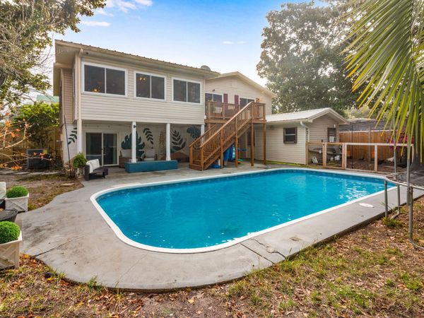 621 Sea Oats Drive, Destin, FL 32541