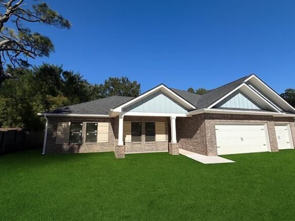 104 SW Fourth Avenue, Fort Walton Beach, FL 32548