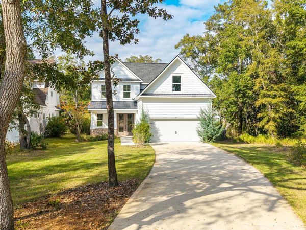 151 Redfish Point Drive, Freeport, FL 32439
