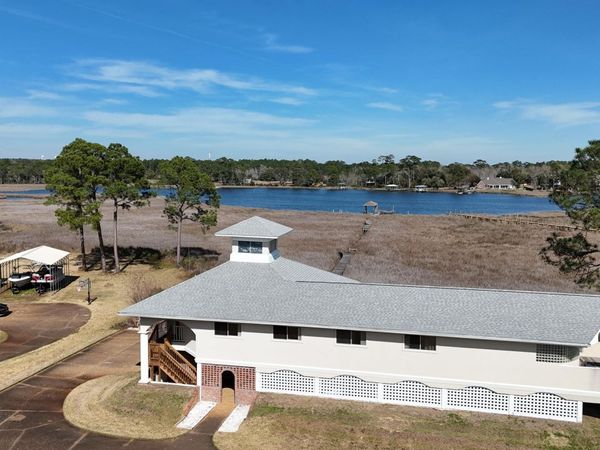 4758 Bayside Drive, Milton, FL 32583