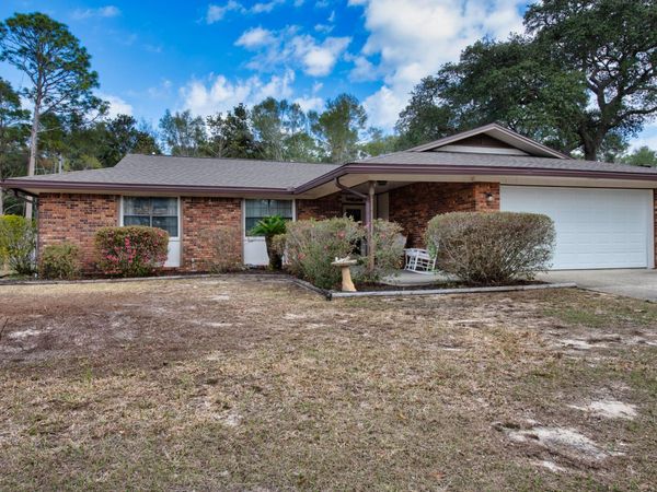 125 12Th Avenue, Shalimar, FL 32579