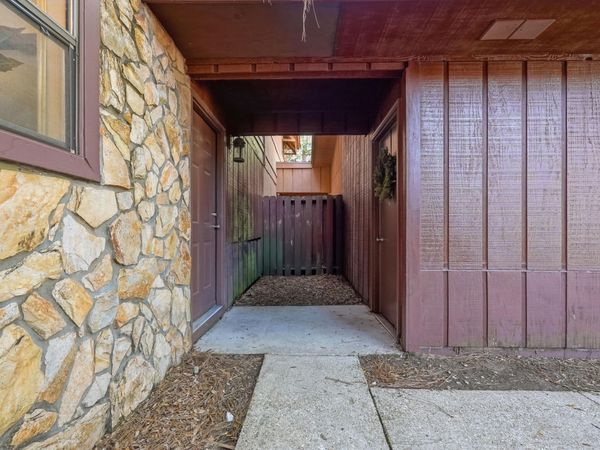 32 7Th Avenue, Unit 129, Shalimar, FL 32579