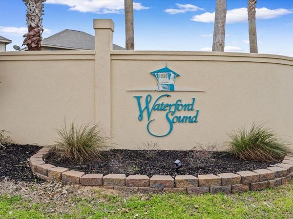 1713 Waterford Sound Boulevard, Gulf Breeze, FL 32563