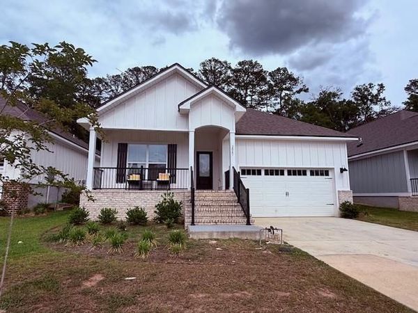 2035 Hansell Hill Drive, Tallahassee, FL 32308