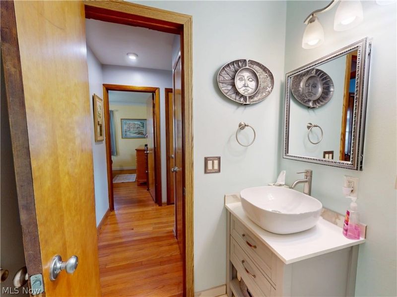 1554 Rush Road, Wickliffe, OH 44092 Photo 21