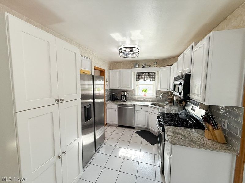 1554 Rush Road, Wickliffe, OH 44092 Photo 4