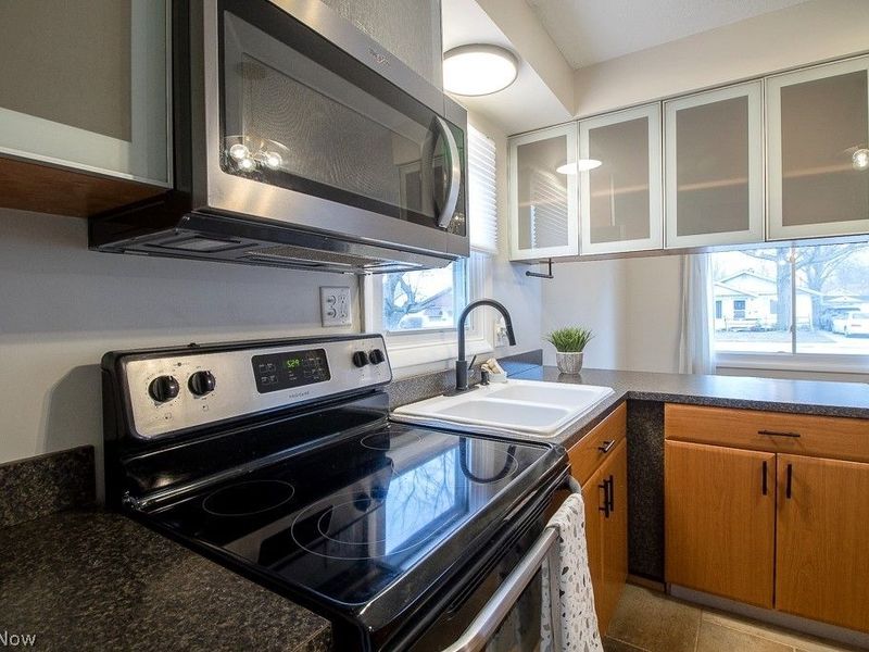 1262 E 346th Street, Eastlake, OH 44095 Photo 10