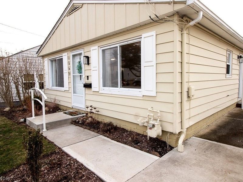 1262 E 346th Street, Eastlake, OH 44095 Photo 3