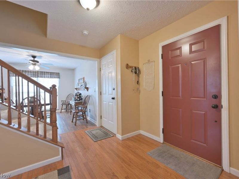 8517 Antlers Trail, North Ridgeville, OH 44039 Photo 2