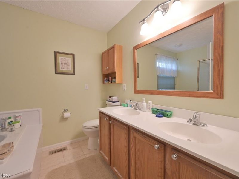 8517 Antlers Trail, North Ridgeville, OH 44039 Photo 23