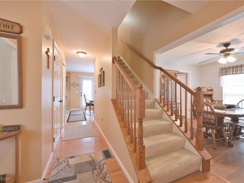 8517 Antlers Trail, North Ridgeville, OH 44039 Photo 3