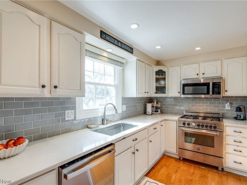 2308 Glenn Echo Drive, Hudson, OH 44236 Photo 7