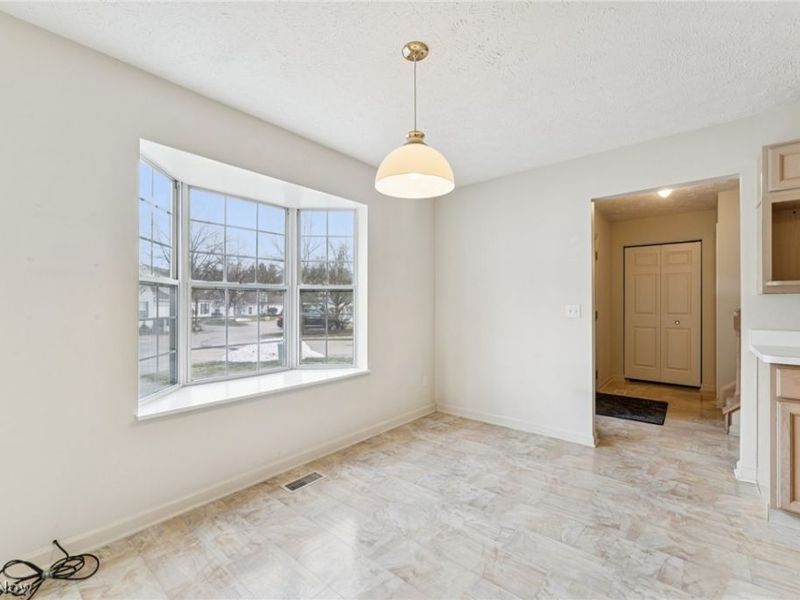 4824 Quarry Lane, Unit 30, Richmond Heights, OH 44143 Photo 21