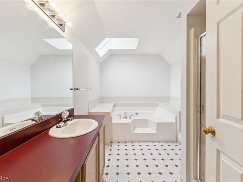 4824 Quarry Lane, Unit 30, Richmond Heights, OH 44143 Photo 30