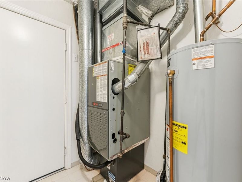 4824 Quarry Lane, Unit 30, Richmond Heights, OH 44143 Photo 37