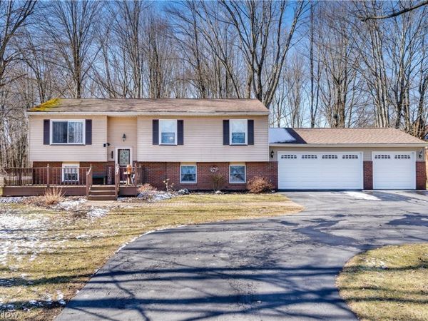4769 Hoagland Blackstub Road , Cortland, OH 44410