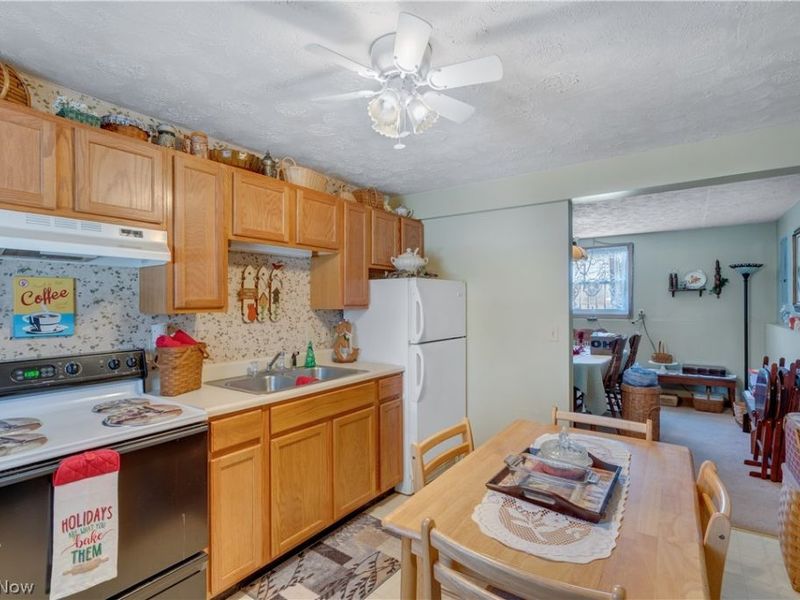 4769 Hoagland Blackstub Road , Cortland, OH 44410 Photo 48