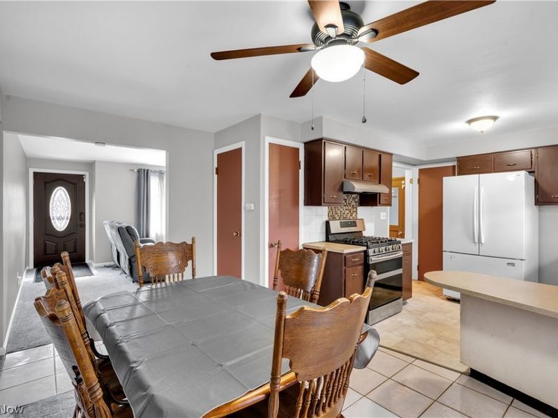 500 E Liberty Street , Youngstown, OH 44505 Photo 16