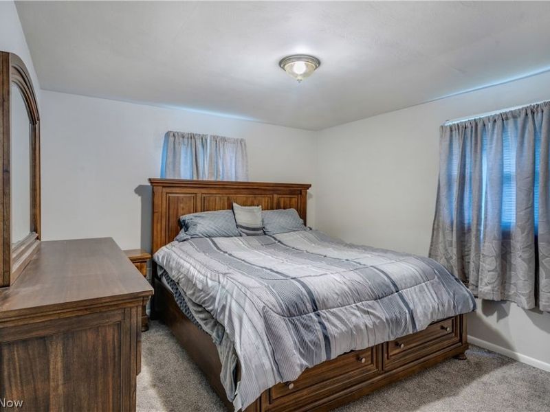 500 E Liberty Street , Youngstown, OH 44505 Photo 29