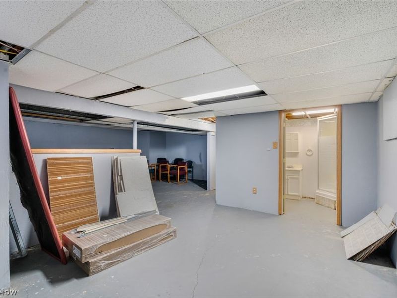 500 E Liberty Street , Youngstown, OH 44505 Photo 36