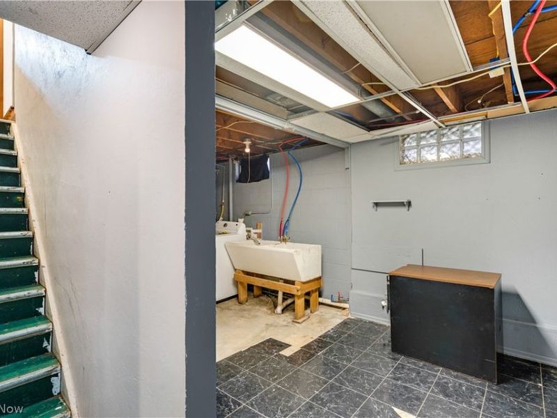 500 E Liberty Street , Youngstown, OH 44505 Photo 39