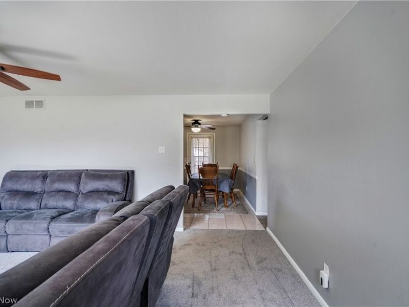 500 E Liberty Street , Youngstown, OH 44505 Photo 7