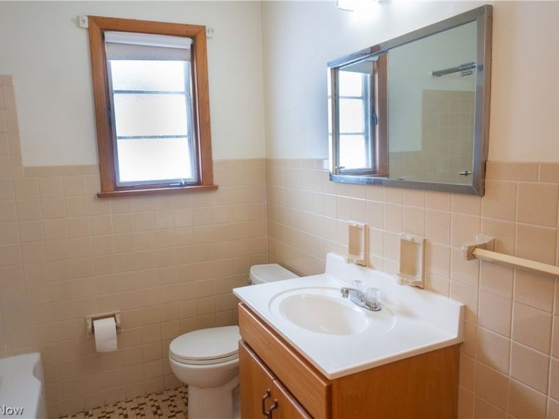 2751 Saginaw Drive, Poland, OH 44514 Photo 11