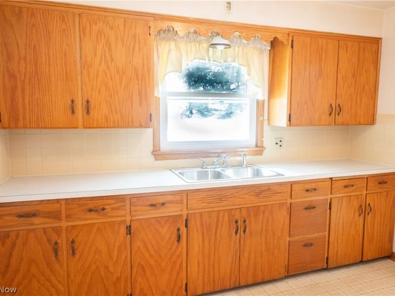 2751 Saginaw Drive, Poland, OH 44514 Photo 7