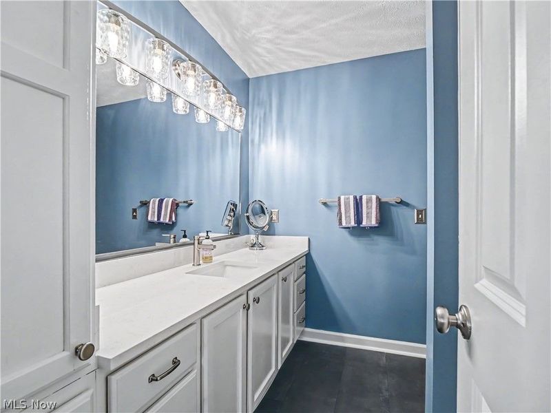 2100 Camden Lane , Hudson, OH 44236 Photo 38