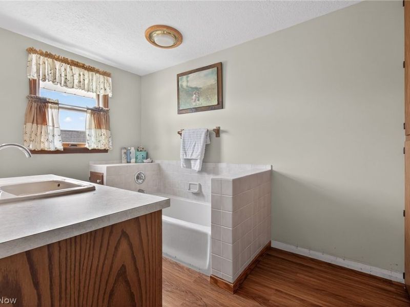 1220 Chestnut Street, Dover, OH 44622 Photo 18