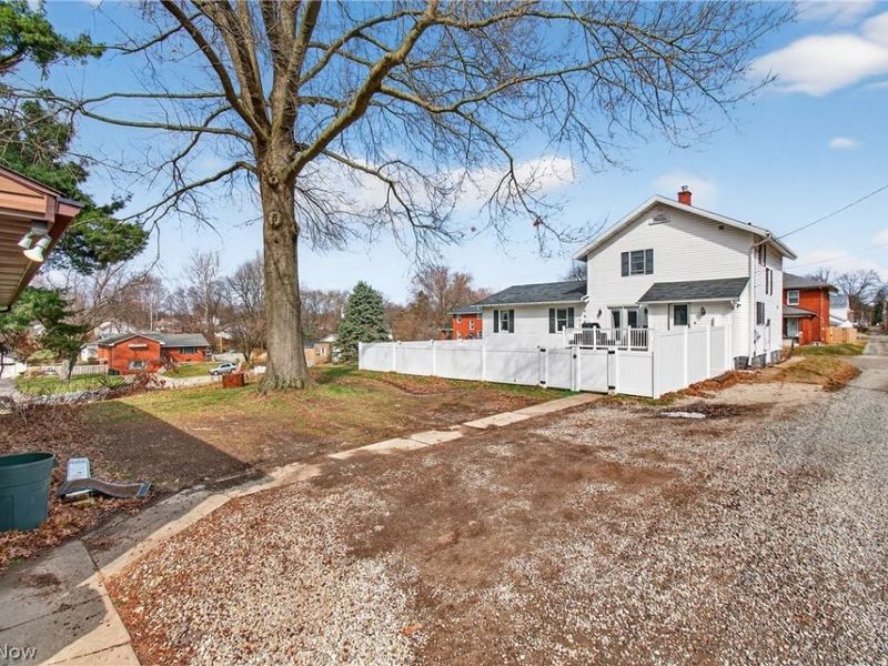 1220 Chestnut Street, Dover, OH 44622 Photo 24