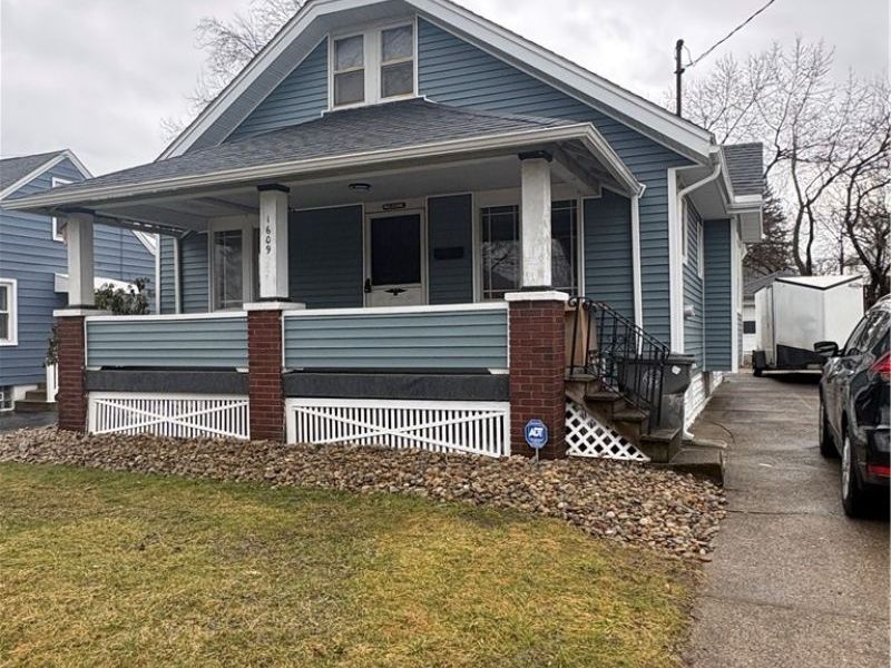 1609 Medford Avenue , Youngstown, OH 44509 Photo 2