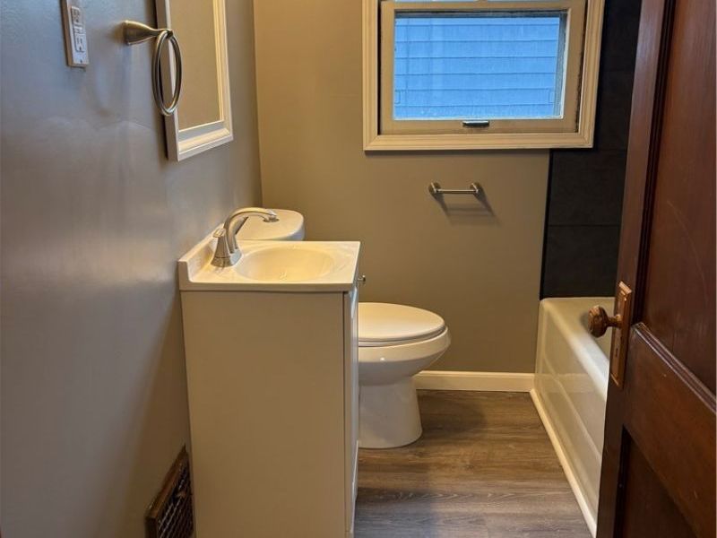 1609 Medford Avenue , Youngstown, OH 44509 Photo 7