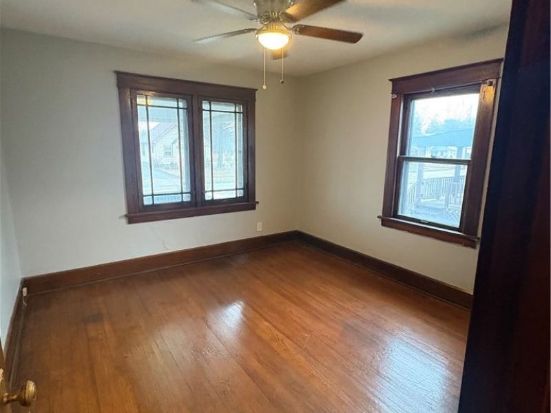 1609 Medford Avenue , Youngstown, OH 44509 Photo 9