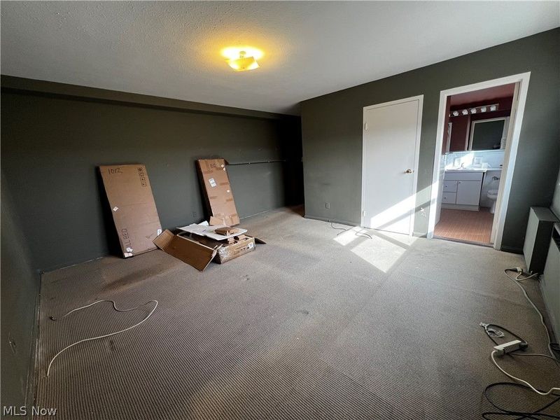 13900 Shaker Boulevard, Unit 1012, Cleveland, OH 44120 Photo 8