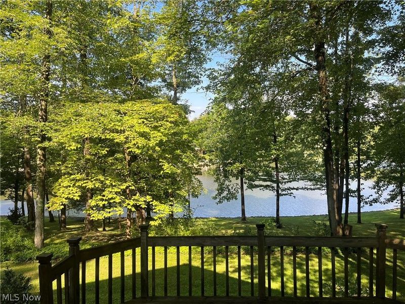 10680 Cedar Road, Chesterland, OH 44026 Photo 3