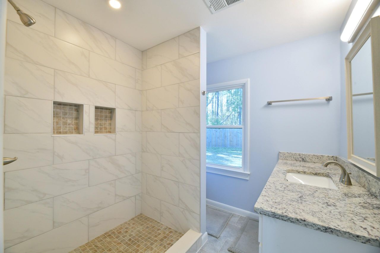 109 Tupelo Street Photo 24