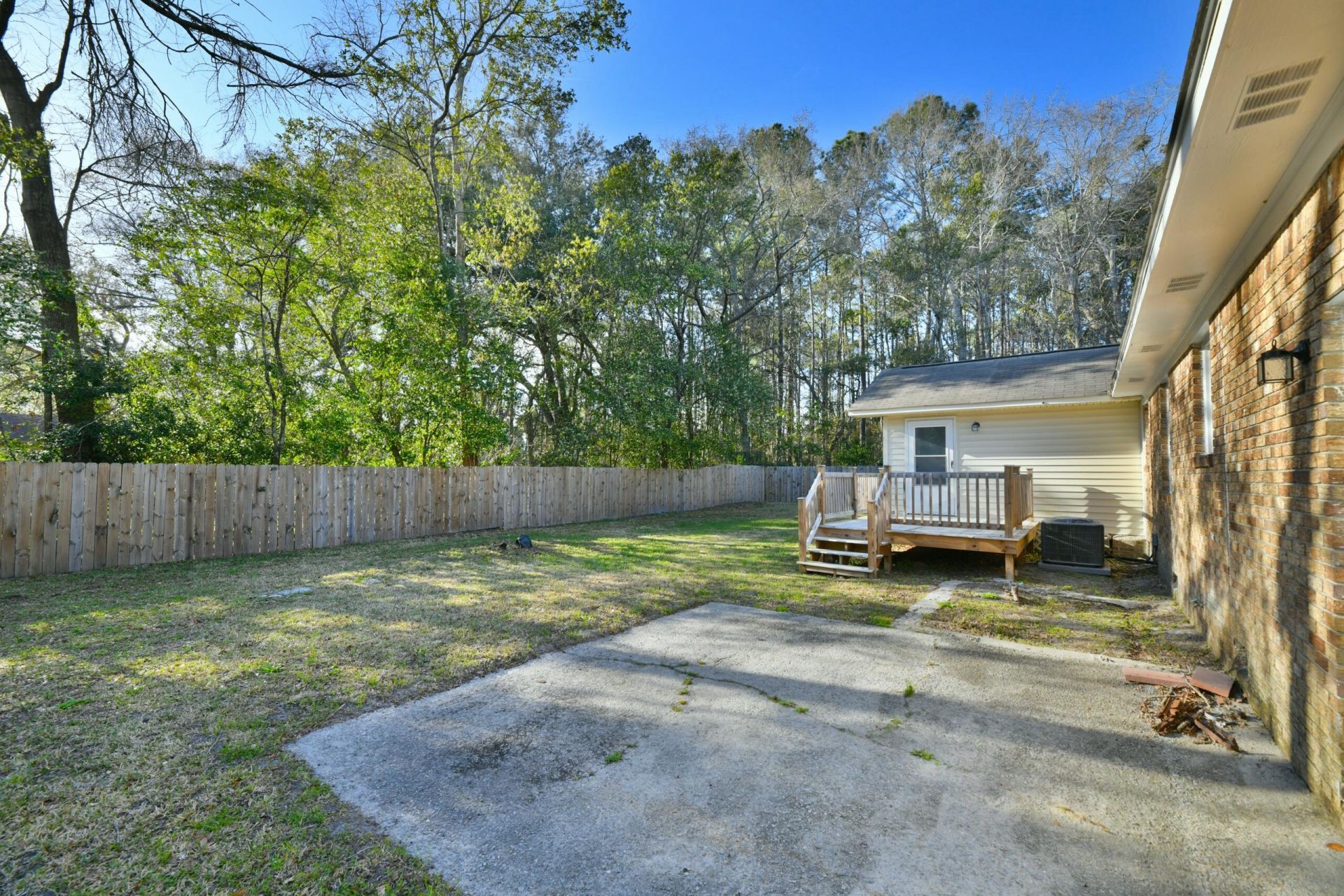 109 Tupelo Street Photo 38
