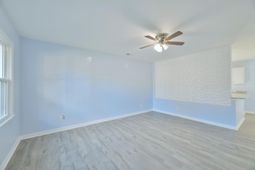 109 Tupelo Street photo 4