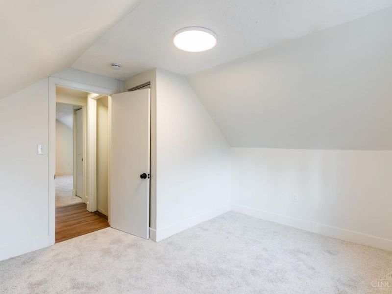 723 Wilbud Drive, Cincinnati, OH 45205 Photo 19