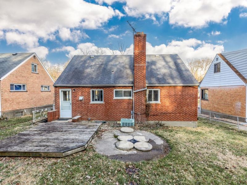 723 Wilbud Drive, Cincinnati, OH 45205 Photo 5