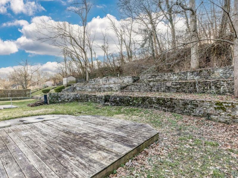 723 Wilbud Drive, Cincinnati, OH 45205 Photo 7