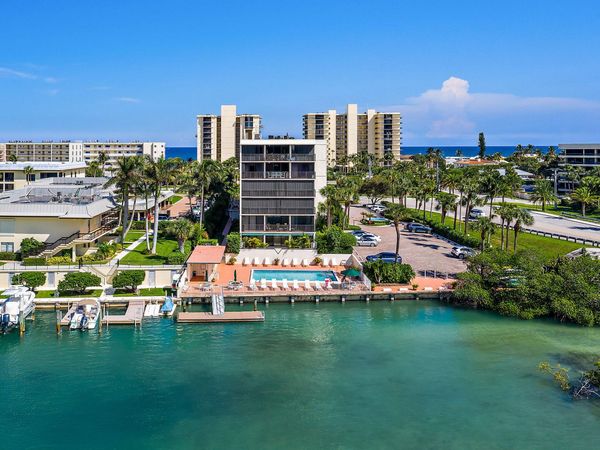 225 Beach Road, Unit 401, Tequesta, FL 33469