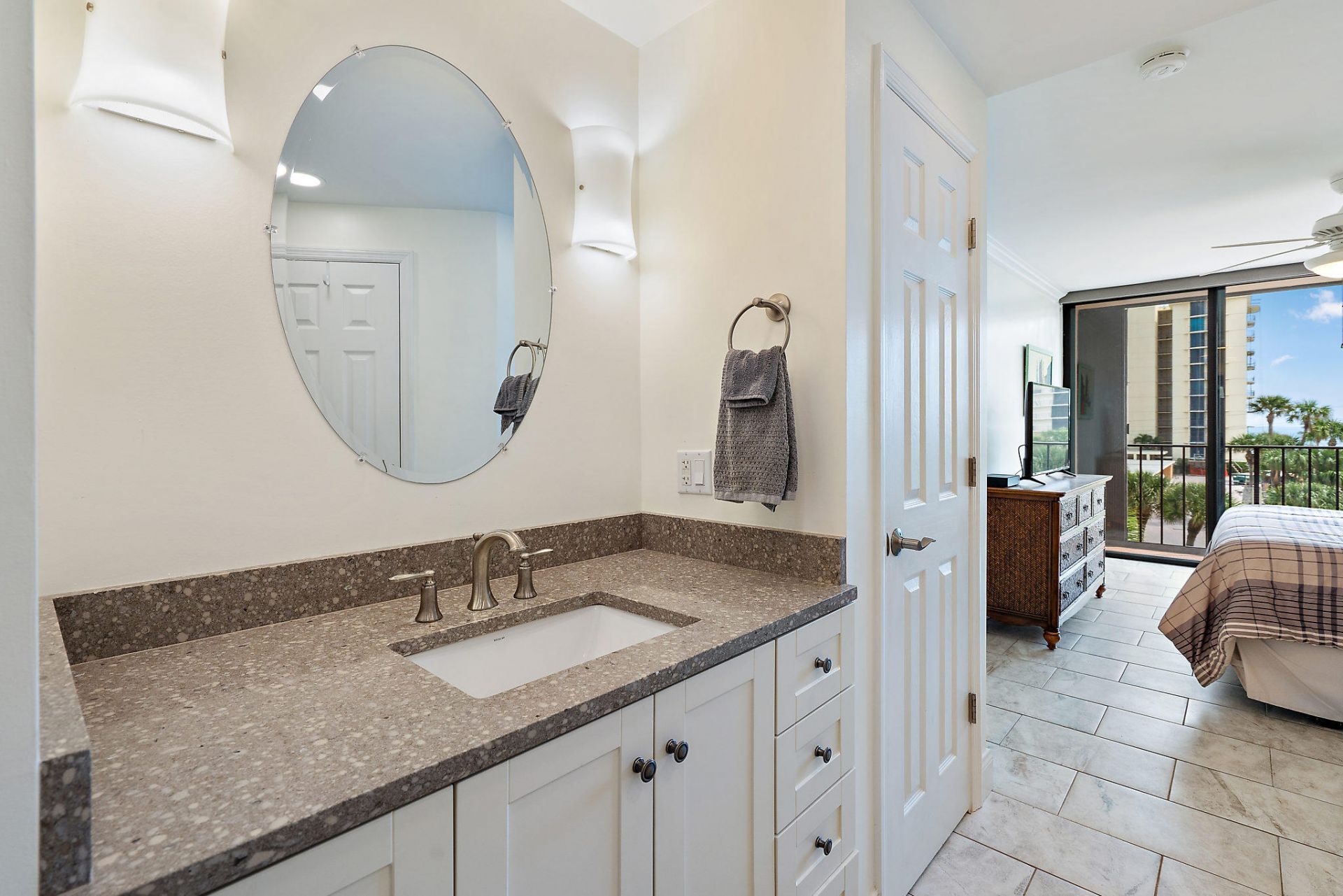 225 Beach Road, Unit 401, Tequesta, FL 33469 Photo