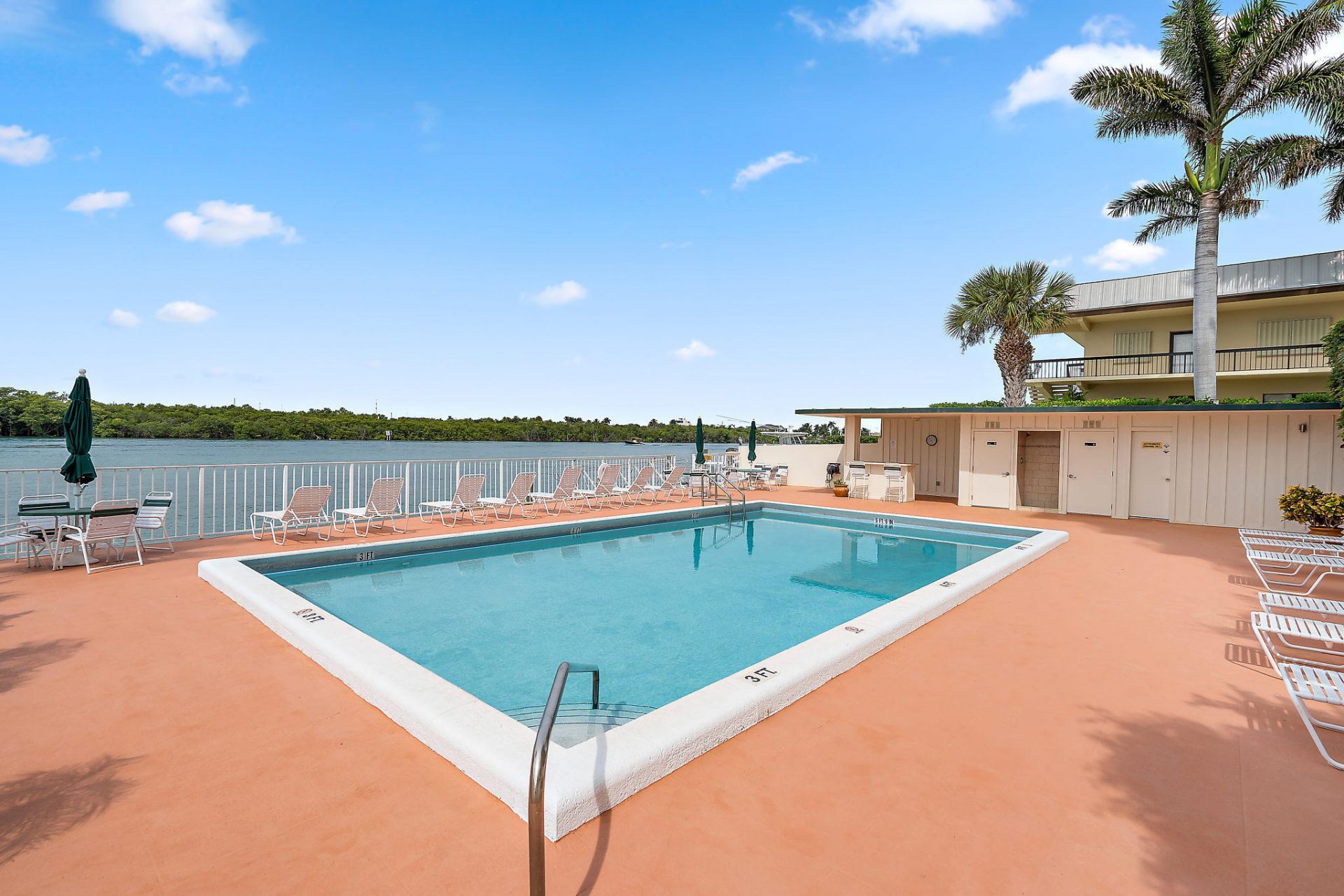 225 Beach Road, Unit 401, Tequesta, FL 33469 Photo