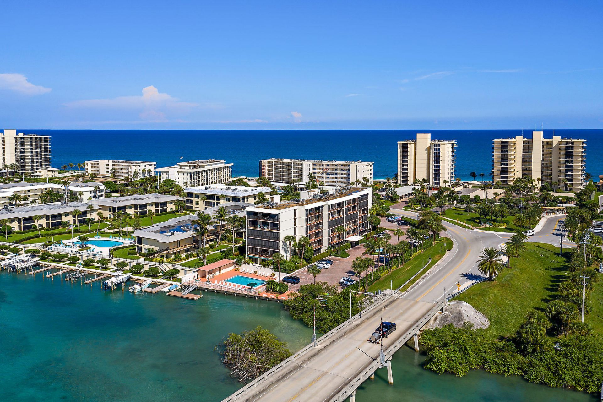 225 Beach Road, Unit 401, Tequesta, FL 33469 Photo